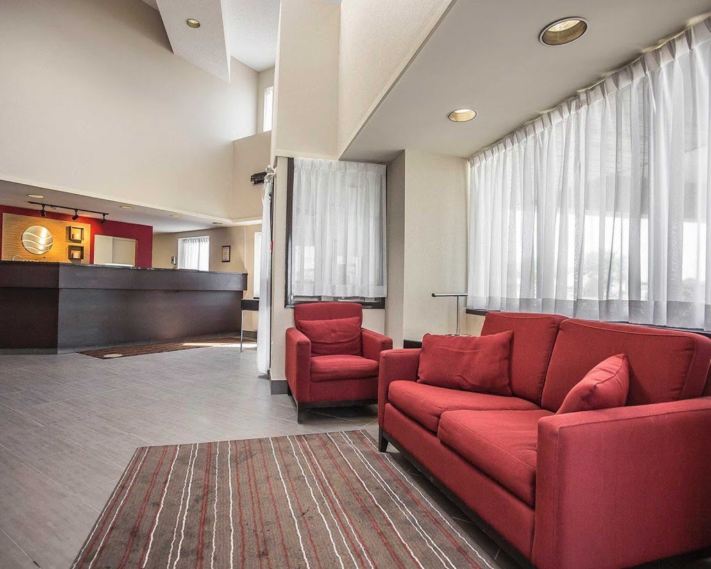 Comfort Inn Gatineau | 630 Boulevard de la Gappe, Gatineau, QC J8T 7S8, Canada | Phone: (819) 243-6010