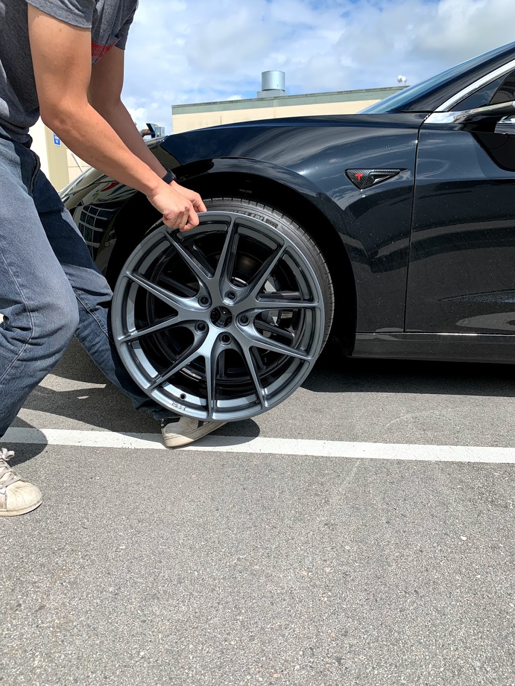 The Wheel Haus | 1060-12471 Horseshoe Way, Richmond, BC V7A 4X6, Canada | Phone: (604) 370-0955