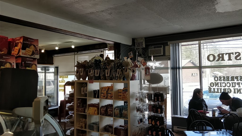 Patisserie Fine Bouche | 204, ch des Anglais, Mascouche, QC J7L 3N9, Canada | Phone: (450) 477-5260