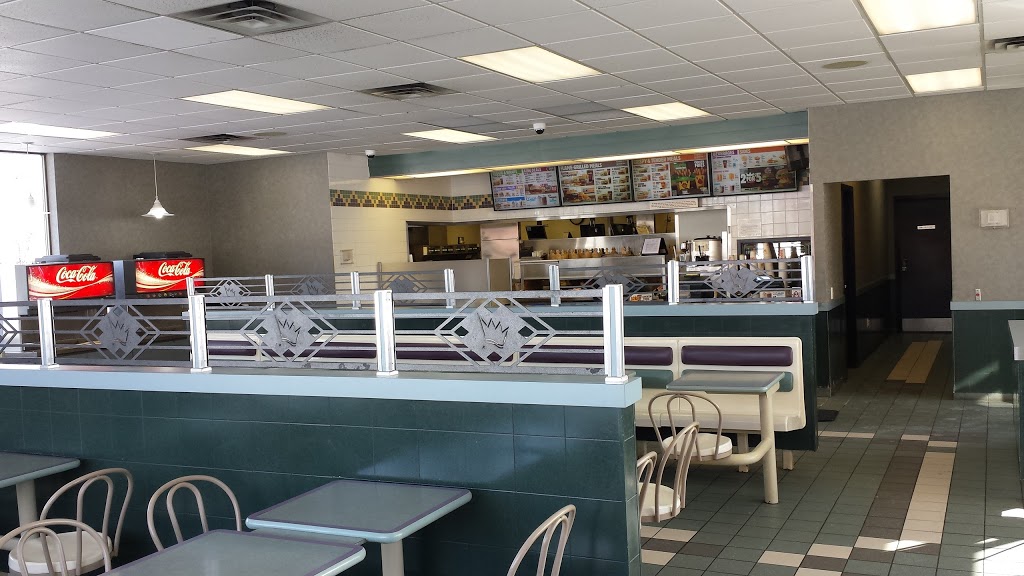 Burger King | 2460 Winston Churchill Blvd, Oakville, ON L6H 6J5, Canada | Phone: (905) 829-4792