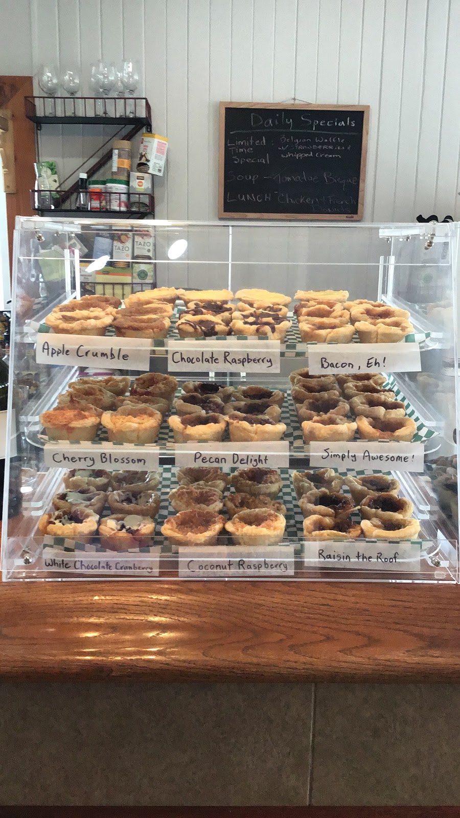 Olifunt Espresso & Wine Bistro | 1112 Osler St, Carstairs, AB T0M 0N0, Canada | Phone: (403) 337-1995