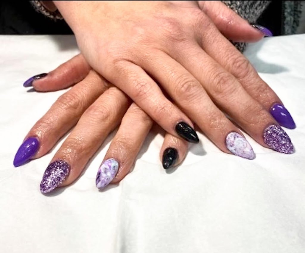 KM Style Hair Studio | 451 Windmill Rd, Dartmouth, NS B3A 1J9, Canada | Phone: (902) 465-5887