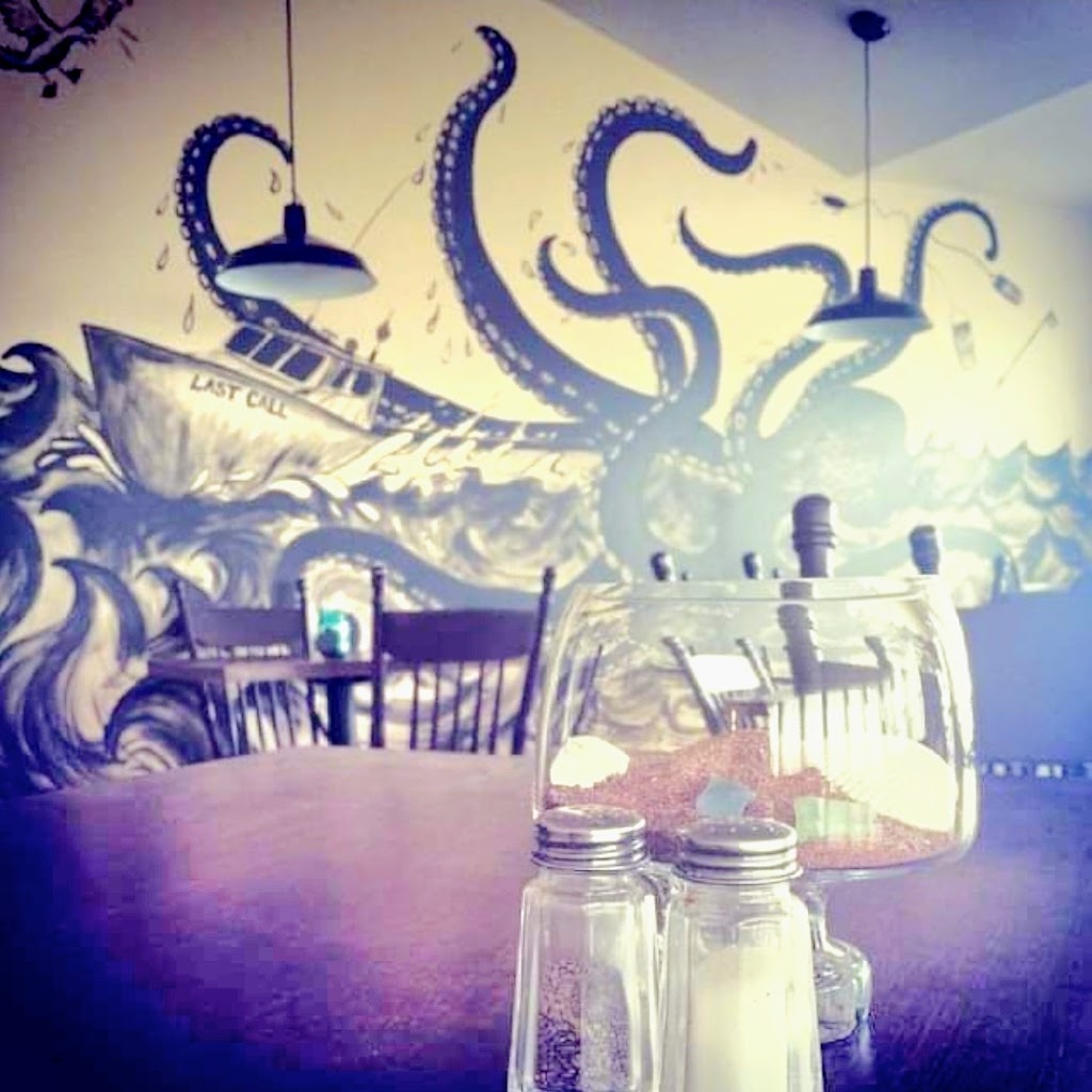 Lighthouse Willys Restaurant | 159 Cedar Dunes Park Rd, OLeary, PE C0B 1V0, Canada | Phone: (902) 859-2766