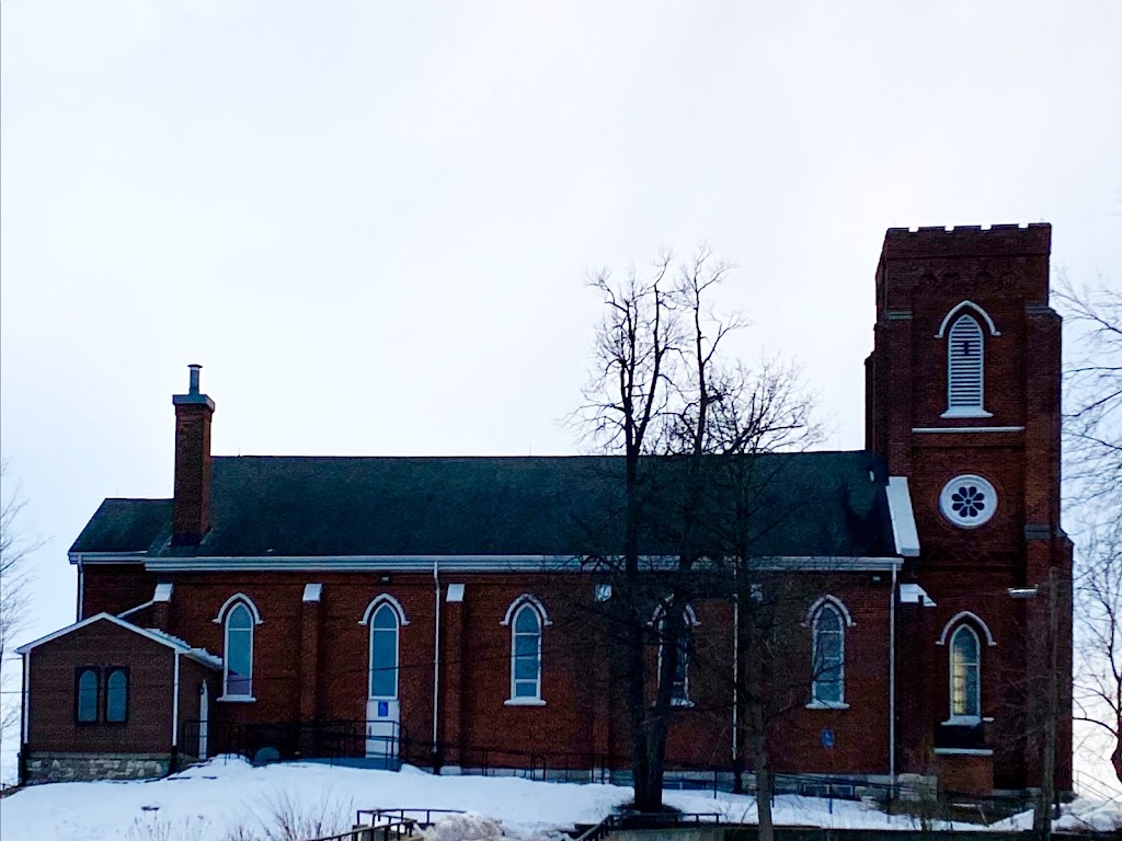Trinity Hilltop Daycamp | 24 Collier St, Barrie, ON L4M 1G6, Canada | Phone: (705) 728-2691