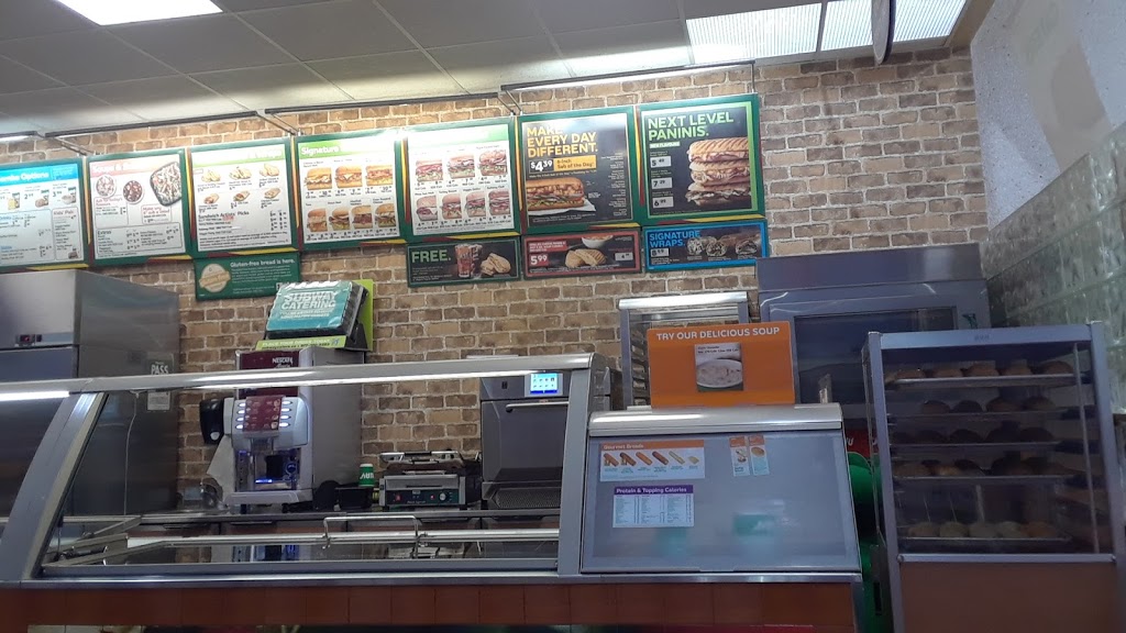 Subway | 2911 Eglinton Ave E, Toronto, ON M1J 2E5, Canada | Phone: (416) 438-1646