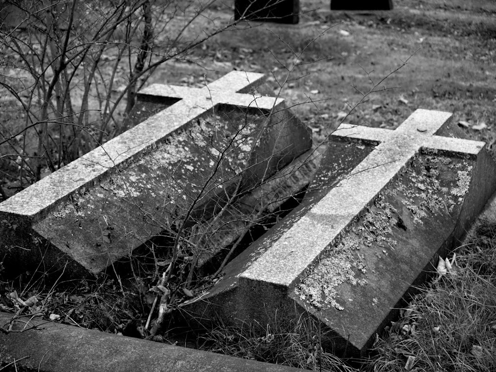 Camp Hill Cemetery | 1600 Summer St, Halifax, NS B3H 3A6, Canada | Phone: (902) 490-4883