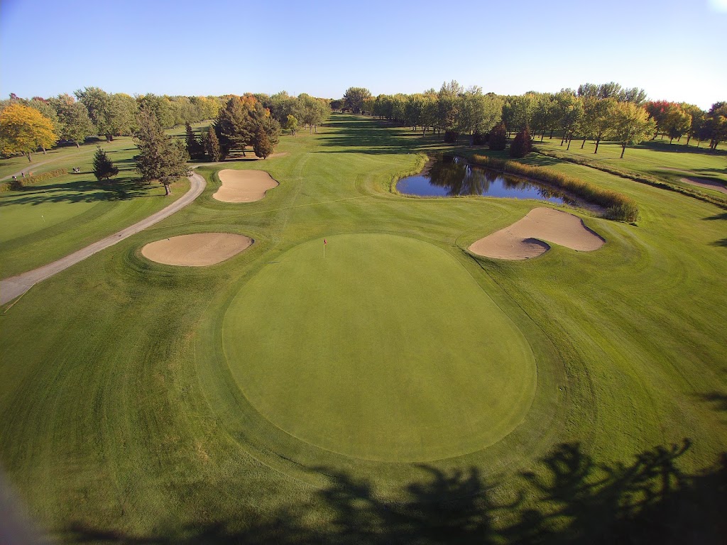 Club de Golf de Valleyfield | 3350 Bd du Bord de lEau, Salaberry-de-Valleyfield, QC J6S 6E1, Canada | Phone: (450) 373-2323