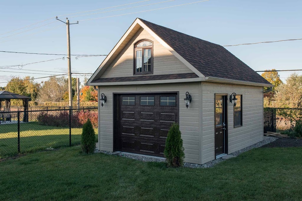 Dans ta cour | 2051 Rue de la Visitation, Saint-Charles-Borromée, QC J6E 7Y8, Canada | Phone: (450) 756-1551