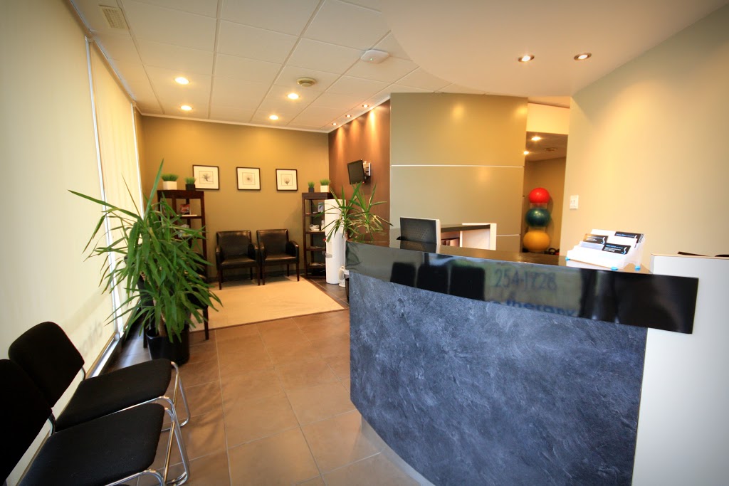 Balance Chiropractic | 121 St Annes Rd, Winnipeg, MB R2M 2Z1, Canada | Phone: (204) 254-1728