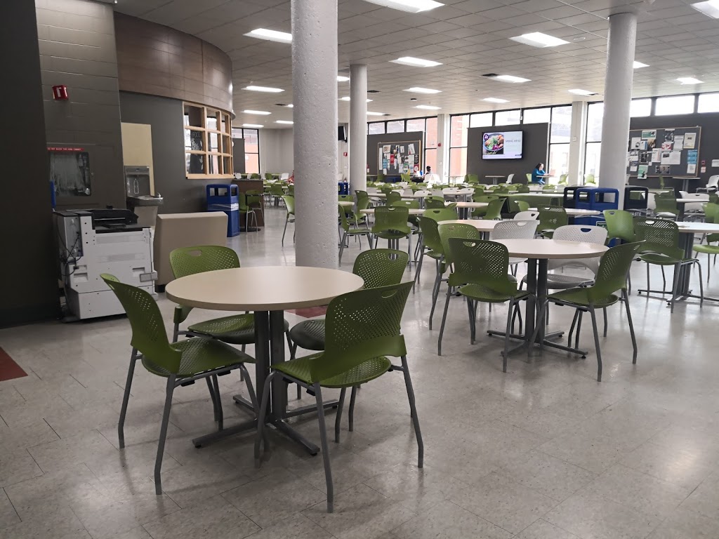 Marketplace Cafeteria | 2000 Simcoe St N, Oshawa, ON L1G 8C4, Canada | Phone: (905) 721-2000