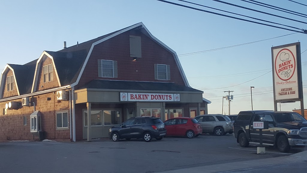 Bakin Donuts | 48 Water St, Summerside, PE C1N 4G4, Canada | Phone: (902) 436-3201