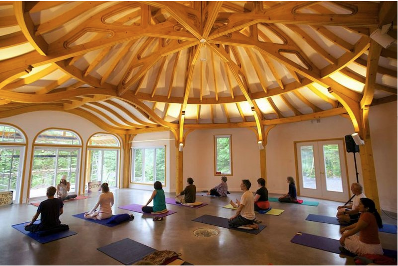 Abran Yoga | 1270 Chemin de la Rivière, Val-David, QC J0T 2N0, Canada | Phone: (819) 217-5810