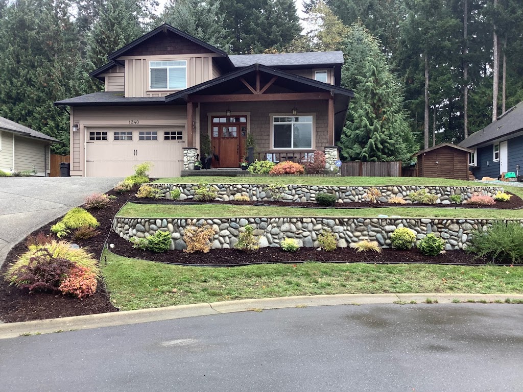 A Cut Above Landscaping | 6715 Somenos Rd, Duncan, BC V9L 5Z3, Canada | Phone: (250) 746-9744