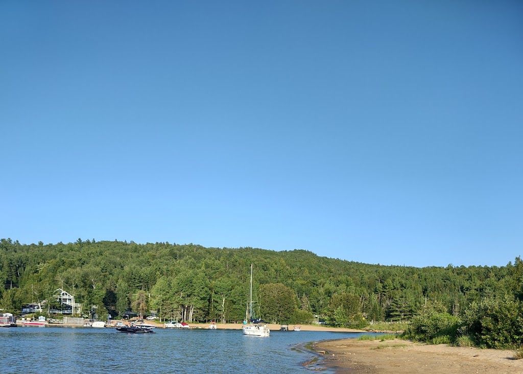 Plage municipale Saint-Michel-des-Saints | 351 Chem. du Lac-Taureau, Matawinie, QC J0K, Canada, Canada | Phone: (450) 886-4502