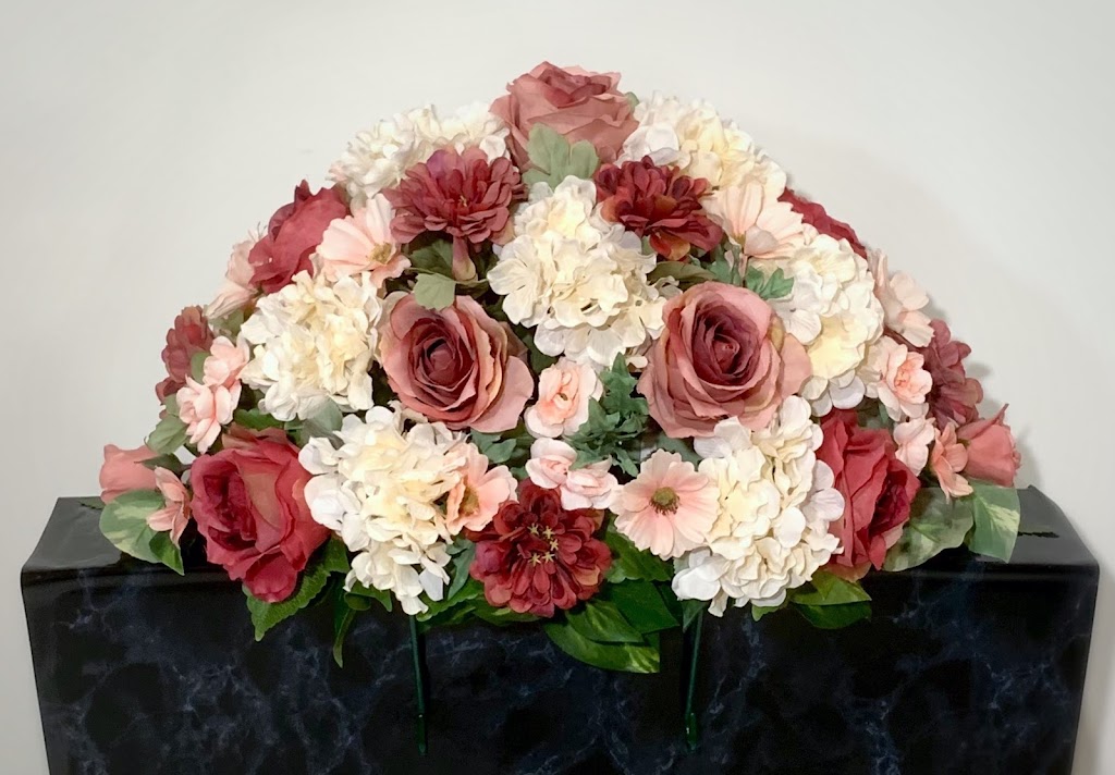 In Loving Memory Floral | 95 Beare Trail, Newmarket, ON L3X 3B3, Canada | Phone: (289) 338-9308
