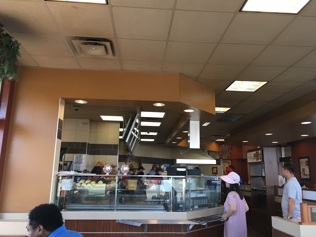 Tim Hortons | 825 Boulevard Vanier, Laval, QC H7C 2R3, Canada | Phone: (450) 661-9400