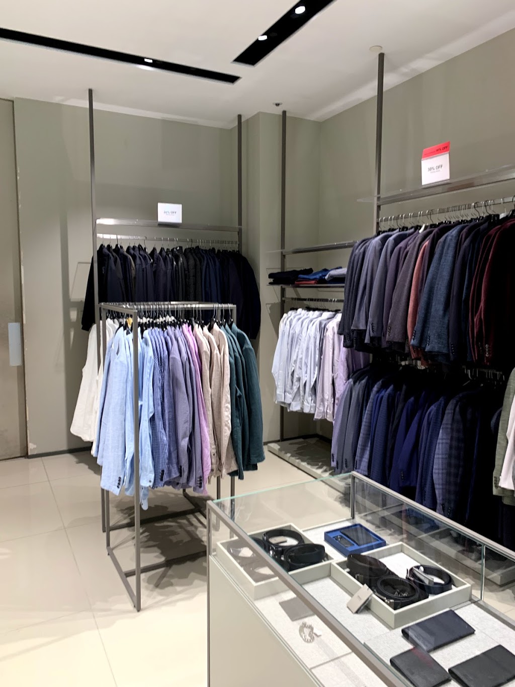 Armani | 4445 Templeton Station Rd, Richmond, BC V7B 0B7, Canada | Phone: (604) 295-8097