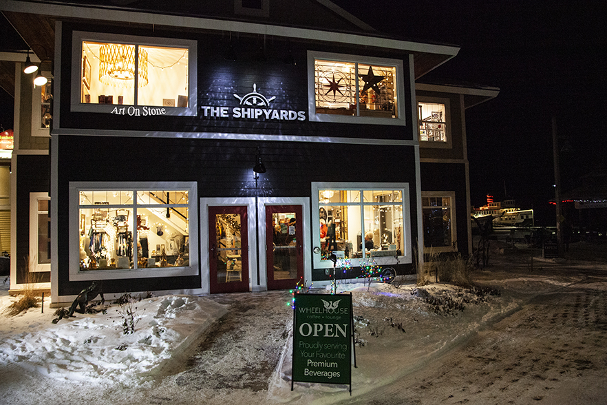 Art On Stone - Shipyards Marketplace | 908 Bay St, Gravenhurst, ON P1P 1Z9, Canada | Phone: (705) 790-4790