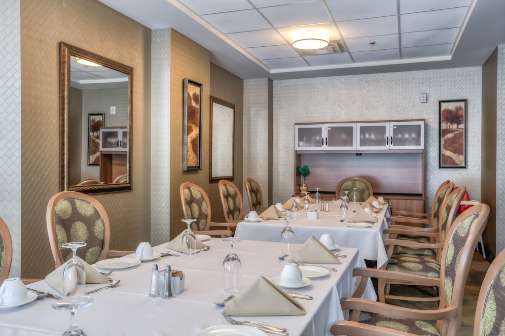 Manotick Place Retirement Community | 1145 Bridge St, Manotick, ON K4M 0G8, Canada | Phone: (613) 692-2121