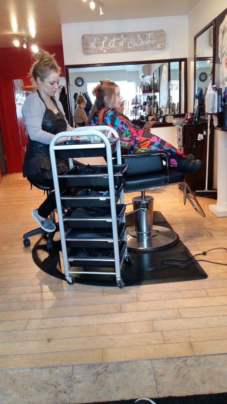 Joval Coiffure | 53 Rue Lambton, Howick, QC J0S 1G0, Canada | Phone: (450) 825-2929
