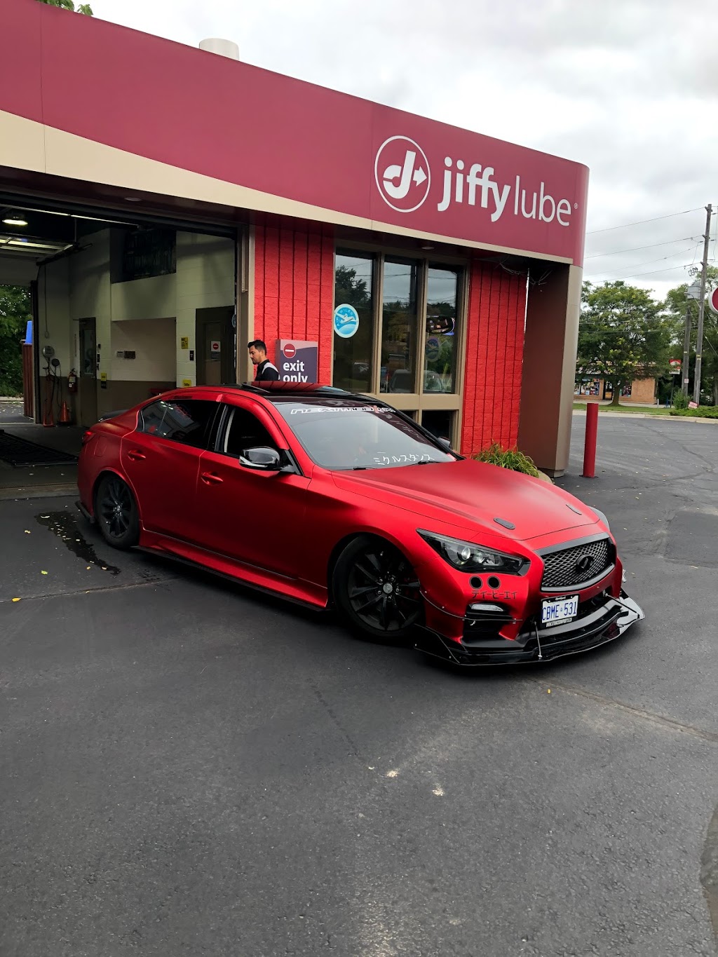 Jiffy Lube | 252 Eramosa Rd, Guelph, ON N1E 2M4, Canada | Phone: (519) 821-3183