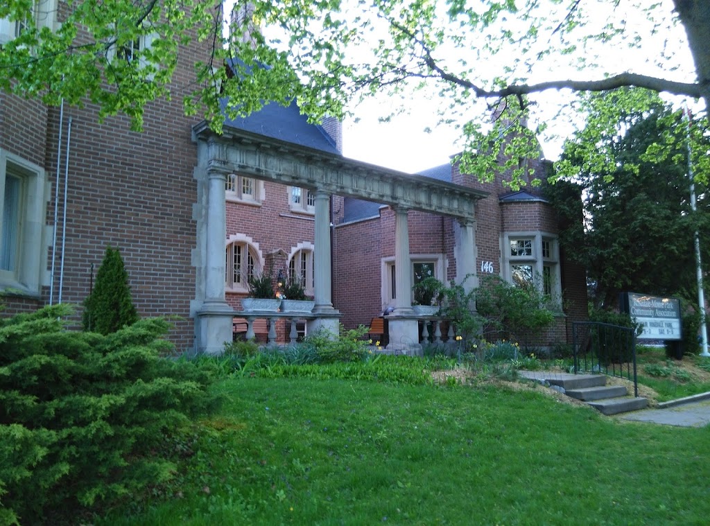 Mooredale Day Camp | 146 Crescent Rd, Toronto, ON M4W 1V2, Canada | Phone: (416) 922-3714 ext. 103