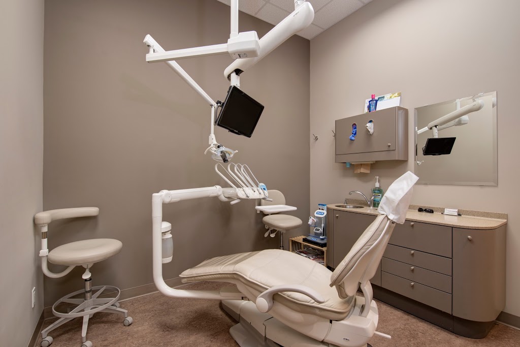 Green Lane Dental | 18130 Yonge St, East Gwillimbury, ON L9N 0J3, Canada | Phone: (905) 898-3333