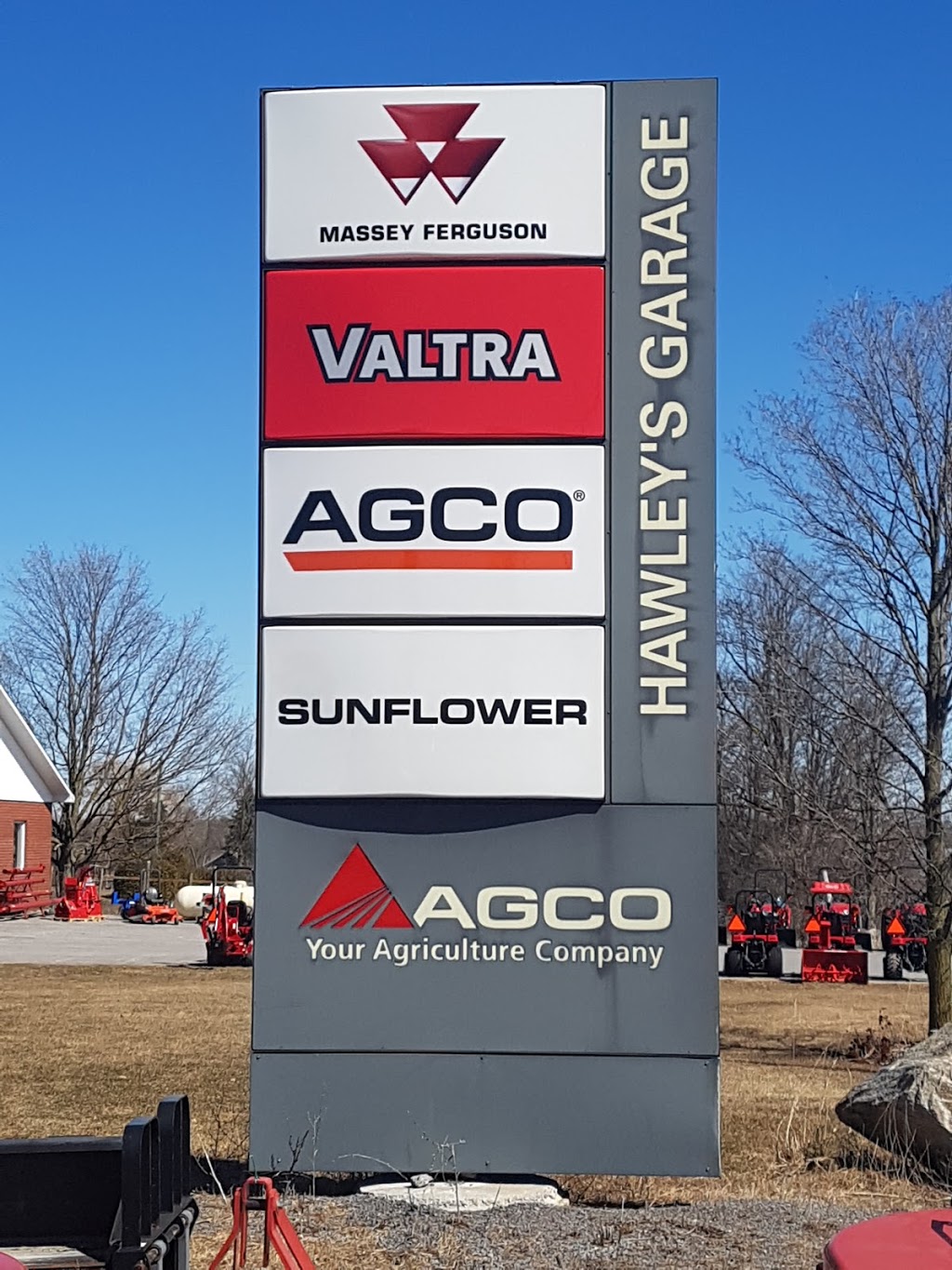 Hawleys Garage | 505 Casey Rd, Belleville, ON K8N 4Z6, Canada | Phone: (613) 969-5525
