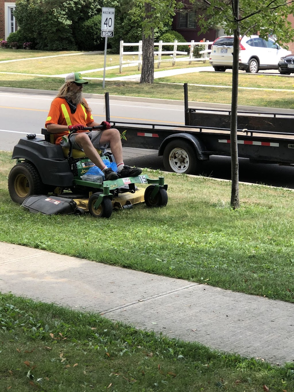British Green Gardener | #46, Brampton, ON L6T 1V1, Canada | Phone: (647) 527-8808