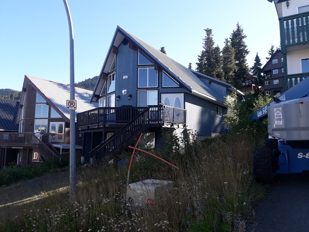 Reliance painting services | 1600 Rodgers Rd, Qualicum Beach, BC V9K 2B2, Canada | Phone: (250) 709-1949
