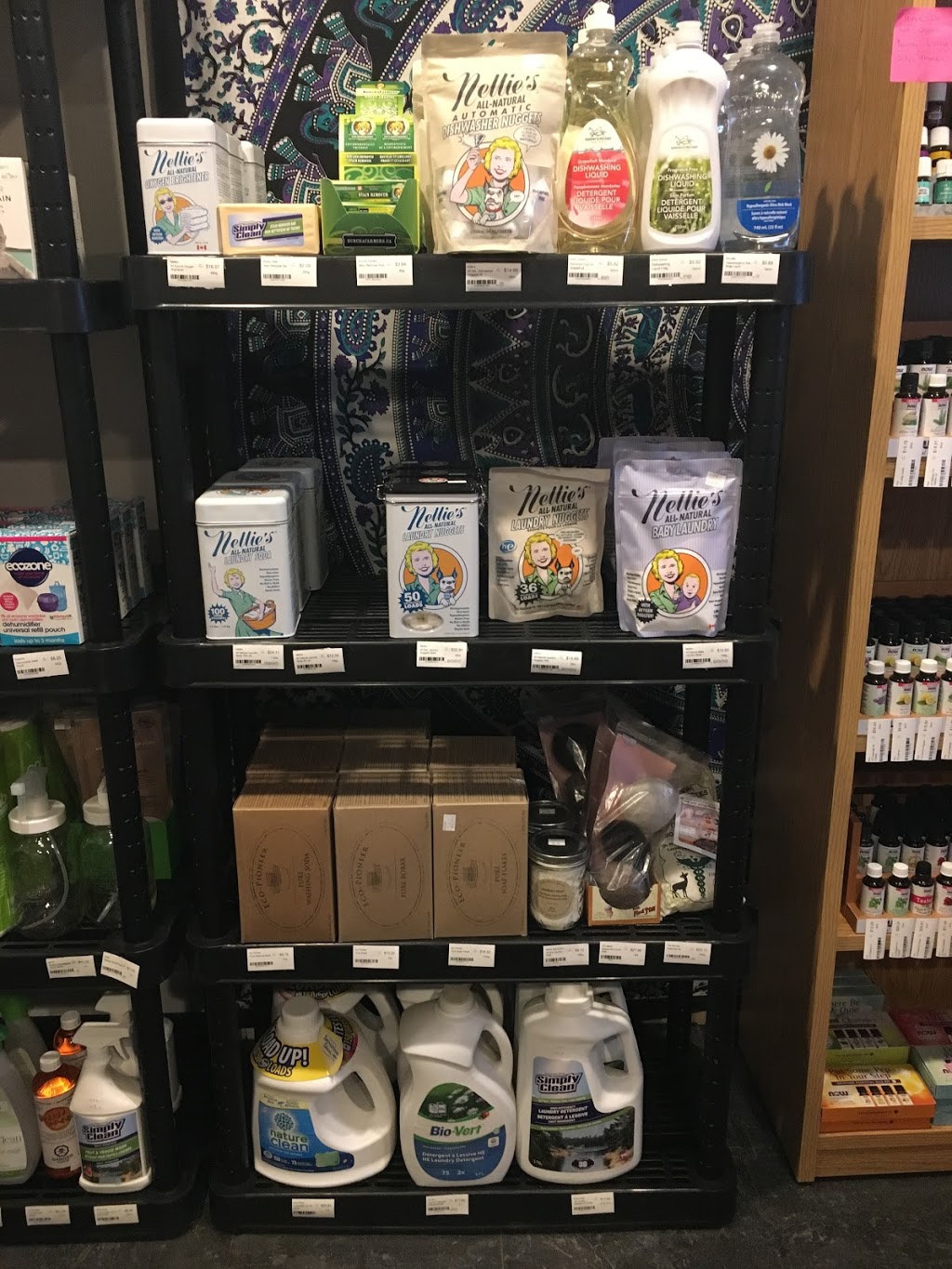 Local Organics Health Food & Wellness Centre - SEAFORTH | 220 Main St S, Seaforth, ON N0K 1W0, Canada | Phone: (519) 600-5683