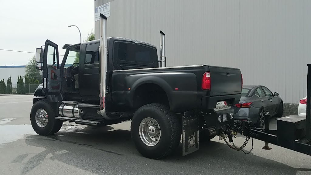 Maaco Collision Repair & Auto Painting | 20109 Logan Ave, Langley City, BC V3A 4L5, Canada | Phone: (778) 726-0103