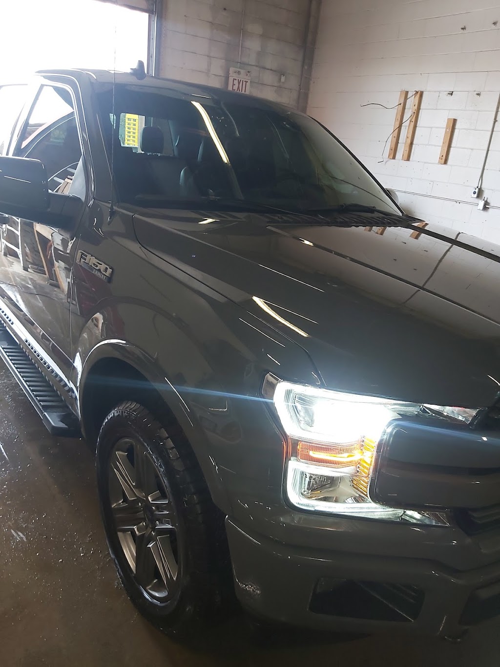 Sousa Auto Repair & Spa | 120 Falcon St unit 10, London, ON N5W 4Z1, Canada | Phone: (226) 503-0692