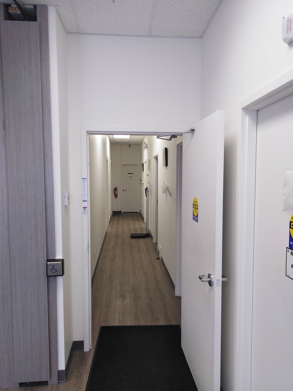 Windsor Pain Centre | 2475 McDougall St Unit 145, Windsor, ON N8X 3N9, Canada | Phone: (519) 800-0884