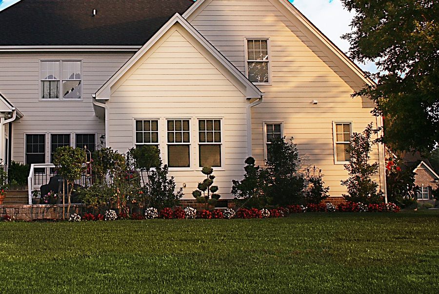 JW Lawn Maintenance Inc. | 77 Beverly Glen Dr, Lynden, ON L0R 1T0, Canada | Phone: (519) 754-3924
