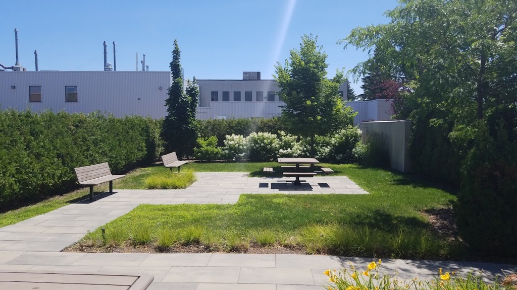 Régulvar | 3985 Boul Industriel, Laval, QC H7L 4S3, Canada | Phone: (450) 629-0435