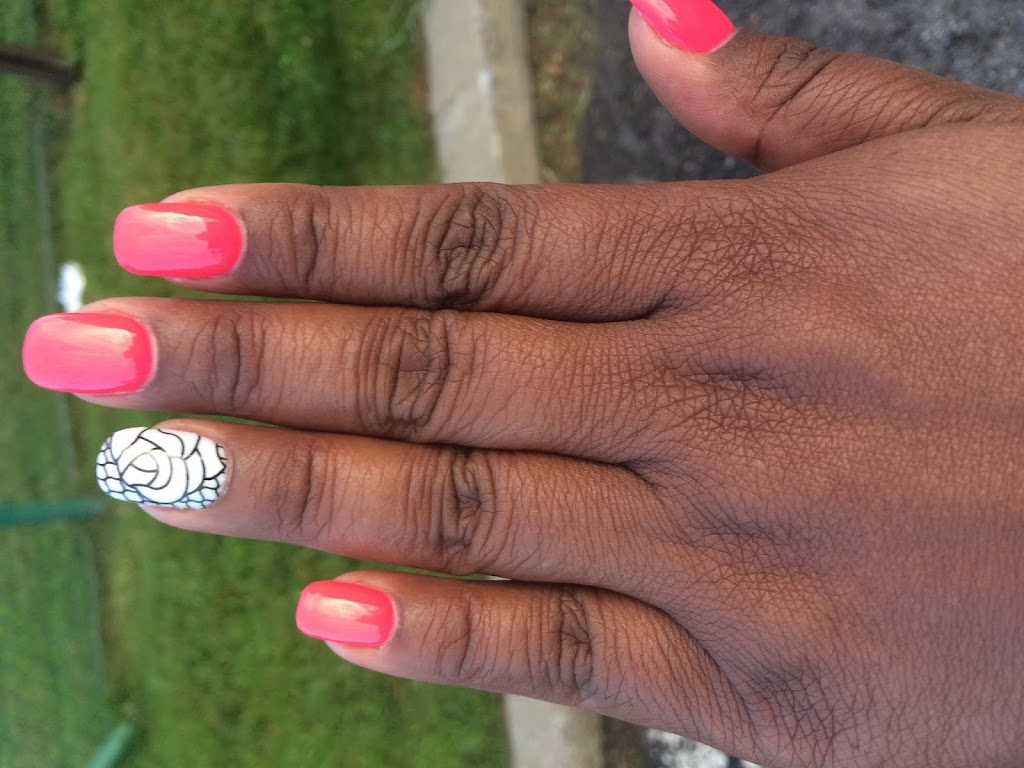 Ongles UpTop | 2748 Bd Saint-Charles, Kirkland, QC H9H 3B6, Canada | Phone: (514) 428-8080