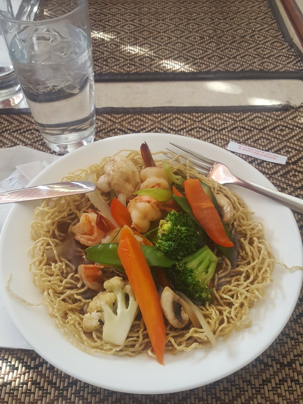 Lotus DAngkor | 2246 Boulevard Louis-XIV, Québec, QC G1C 1A2, Canada | Phone: (418) 663-1919