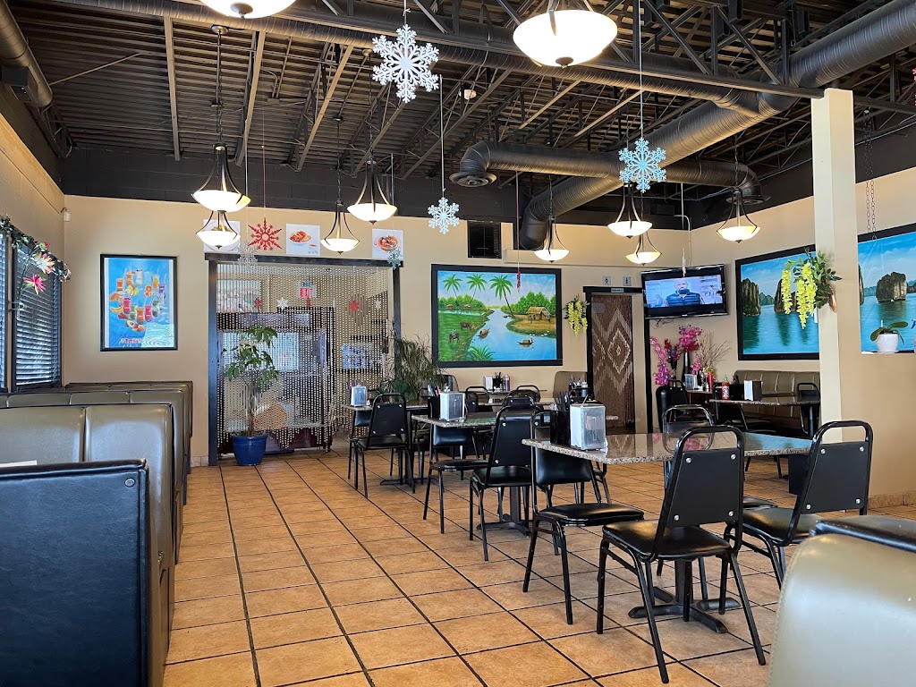 Oriental Grill | 960 Westridge Rd, Strathmore, AB T1P 1H8, Canada | Phone: (403) 901-1877