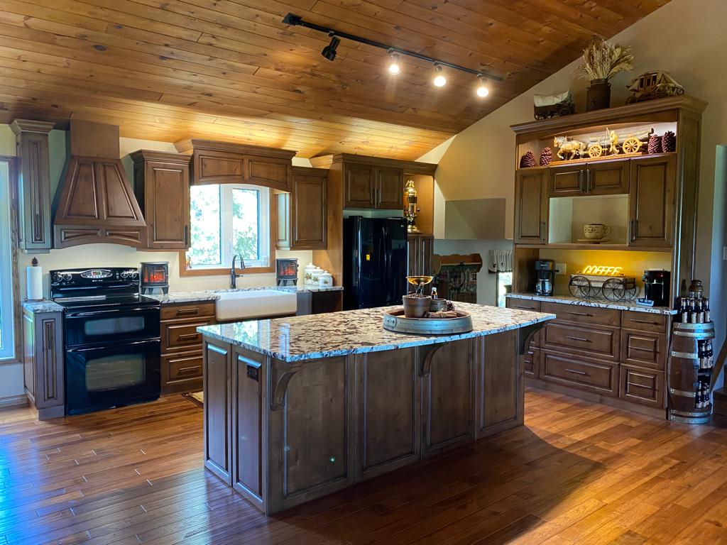 D & T Carpentry | Dwy 22131, Rd 32E, Pansy, MB R0A 1J0, Canada | Phone: (204) 381-6977