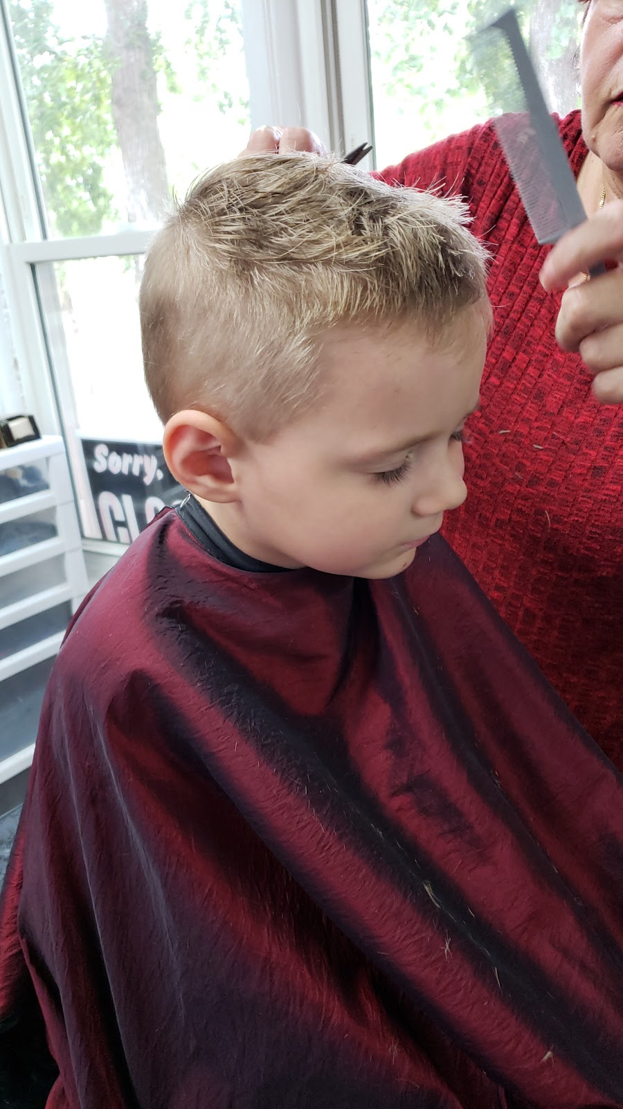 A Touch Of Class Designers Of Hair | 3561 Seminole St, Windsor, ON N8Y 1Y3, Canada | Phone: (519) 945-3507