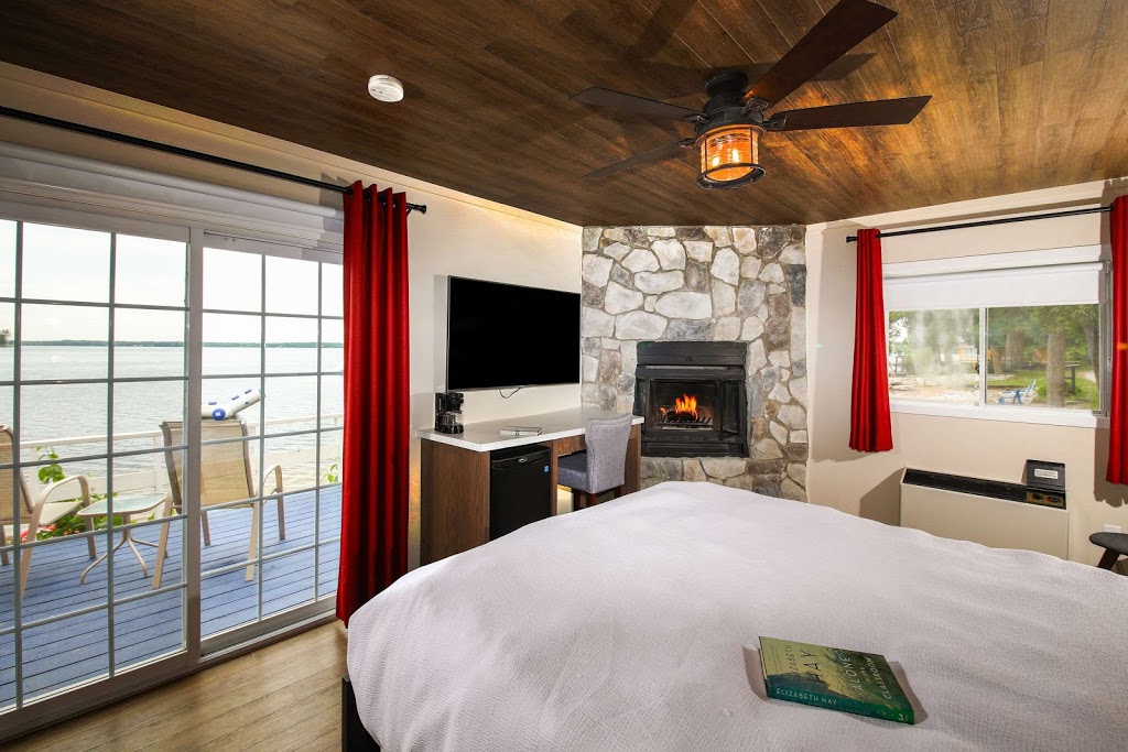 Bayview Wildwood Resort, Ascend Hotel Collection | 1500 Port Stanton Pkwy, Severn Bridge, ON P0E 1N0, Canada | Phone: (705) 689-2338