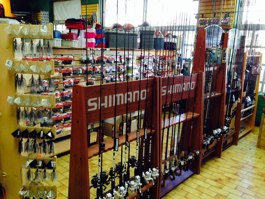 Lauzon Chasse Et Pêche | 69 Grand Boulevard, LÎle-Perrot, QC J7V 4W4, Canada | Phone: (514) 453-5018