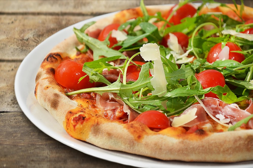 Bistro Bar 321 | 160 Rue Principale, Chénéville, QC J0V 1E0, Canada | Phone: (819) 428-3044