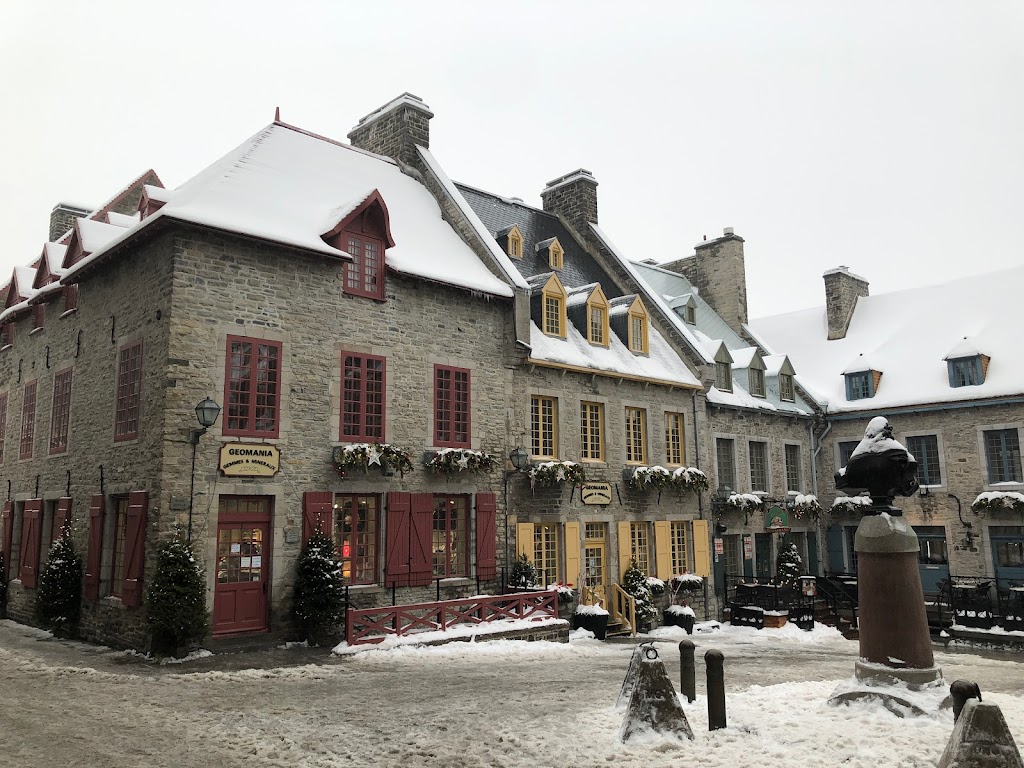 Galerie Place Royale | 1 Place Royale, Québec, QC G1K 4G3, Canada | Phone: (418) 692-6446
