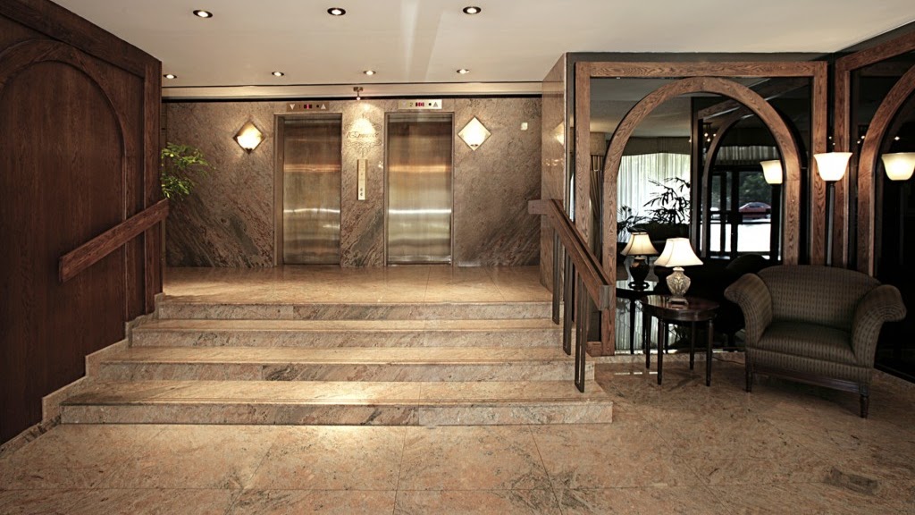 EMINENCE Cromwell Management | 195 Chemin de la Côte-Sainte-Catherine #109, Outremont, QC H2V 2B1, Canada | Phone: (514) 591-2030