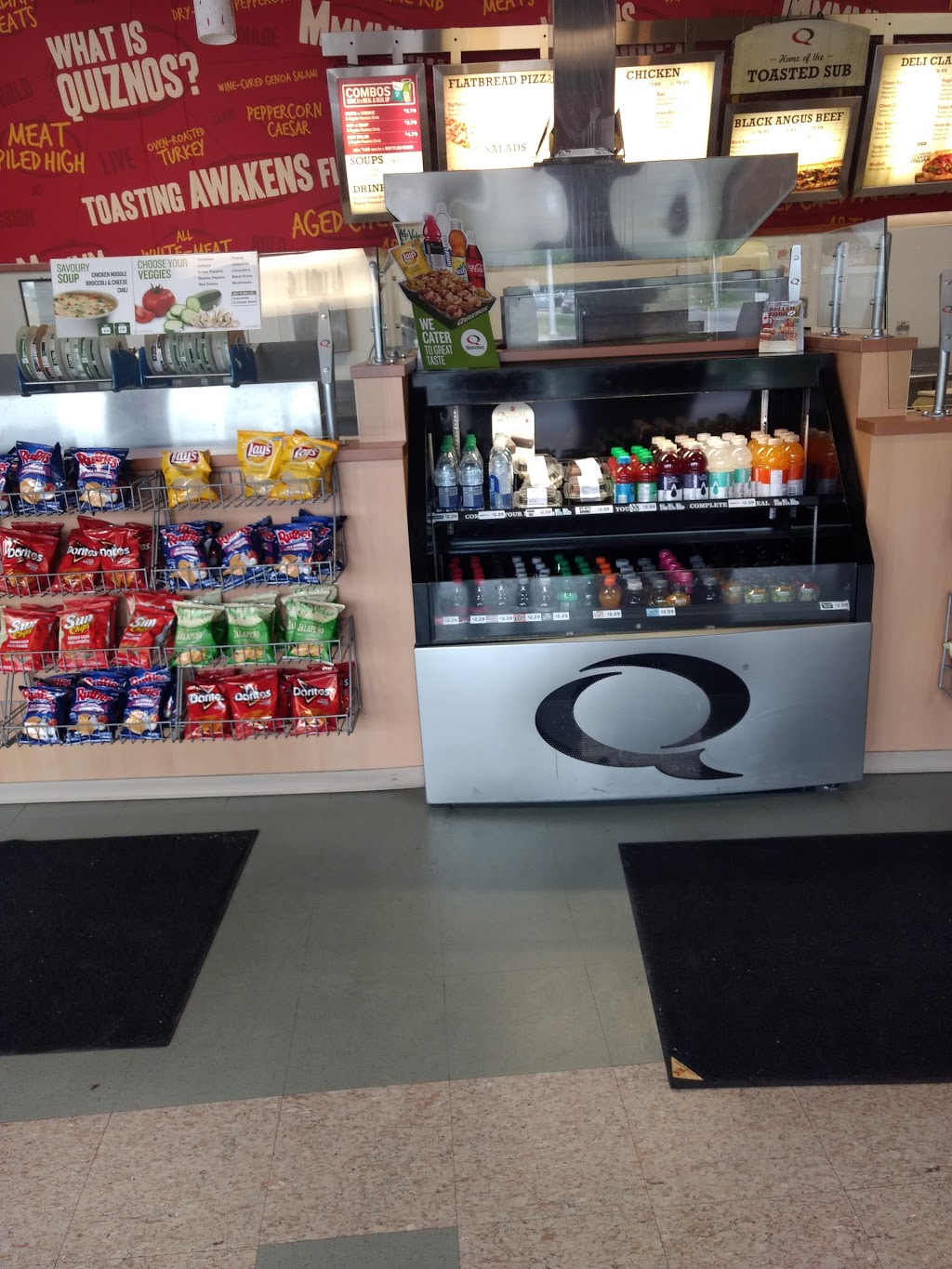Quiznos | 1411 Henderson Hwy Unit 1411A, Winnipeg, MB R2G 1N3, Canada | Phone: (204) 338-5700