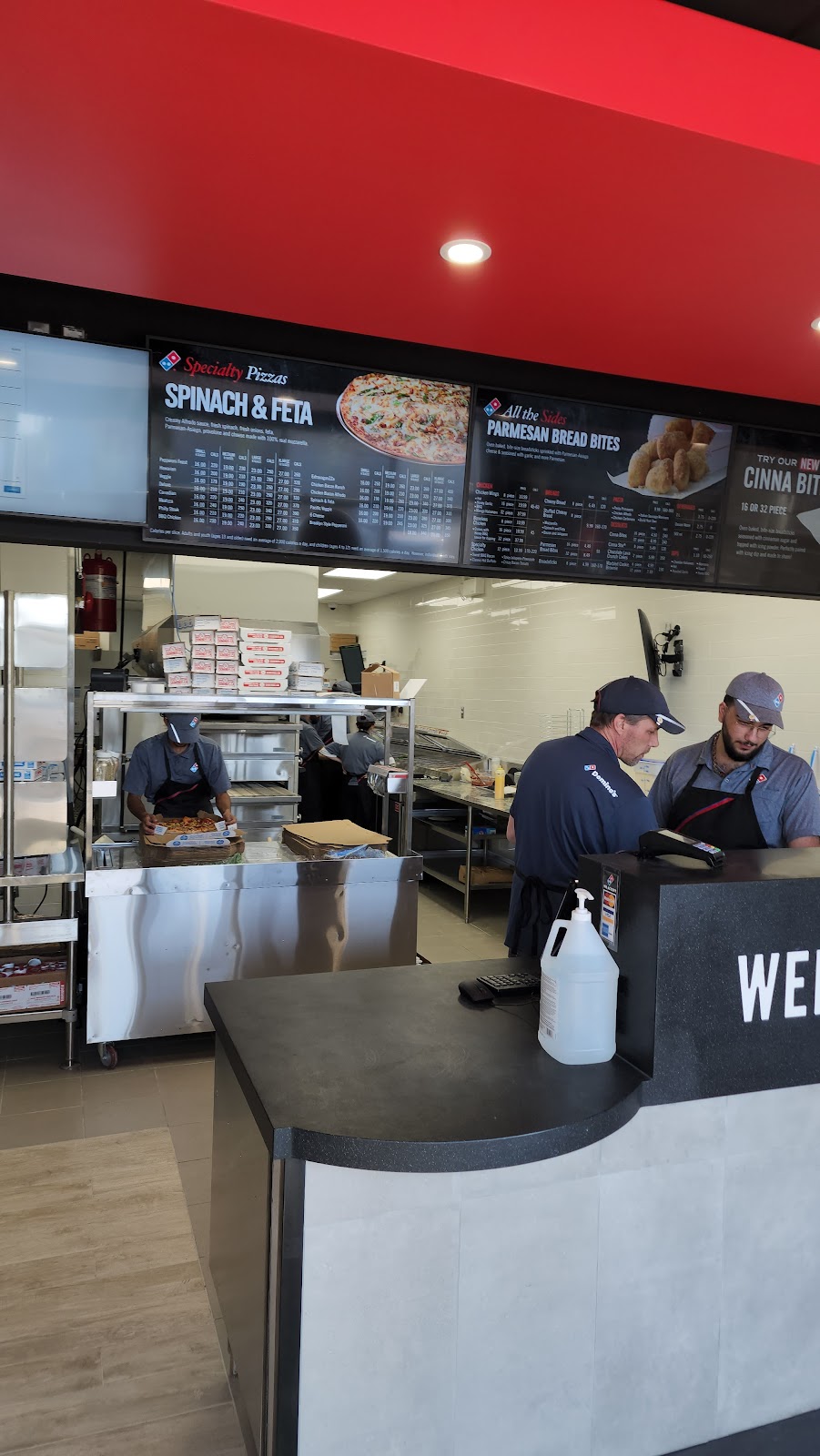 Dominos Pizza | 2952 Bank St Unit 6, Ottawa, ON K1T 1N8, Canada | Phone: (613) 738-4444
