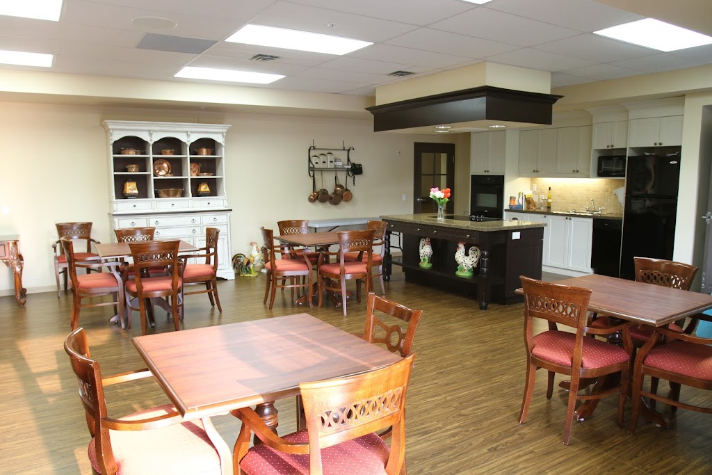 Seasons Retirement Communities | 1389 16th Ave E, Owen Sound, ON N4K 0A9, Canada | Phone: (519) 371-5115