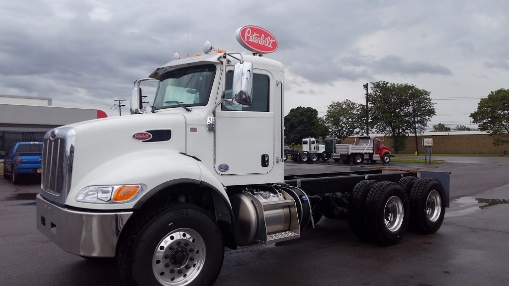 Hunter Truck - Buffalo | 2370 Walden Ave, Buffalo, NY 14225, USA | Phone: (716) 684-0010